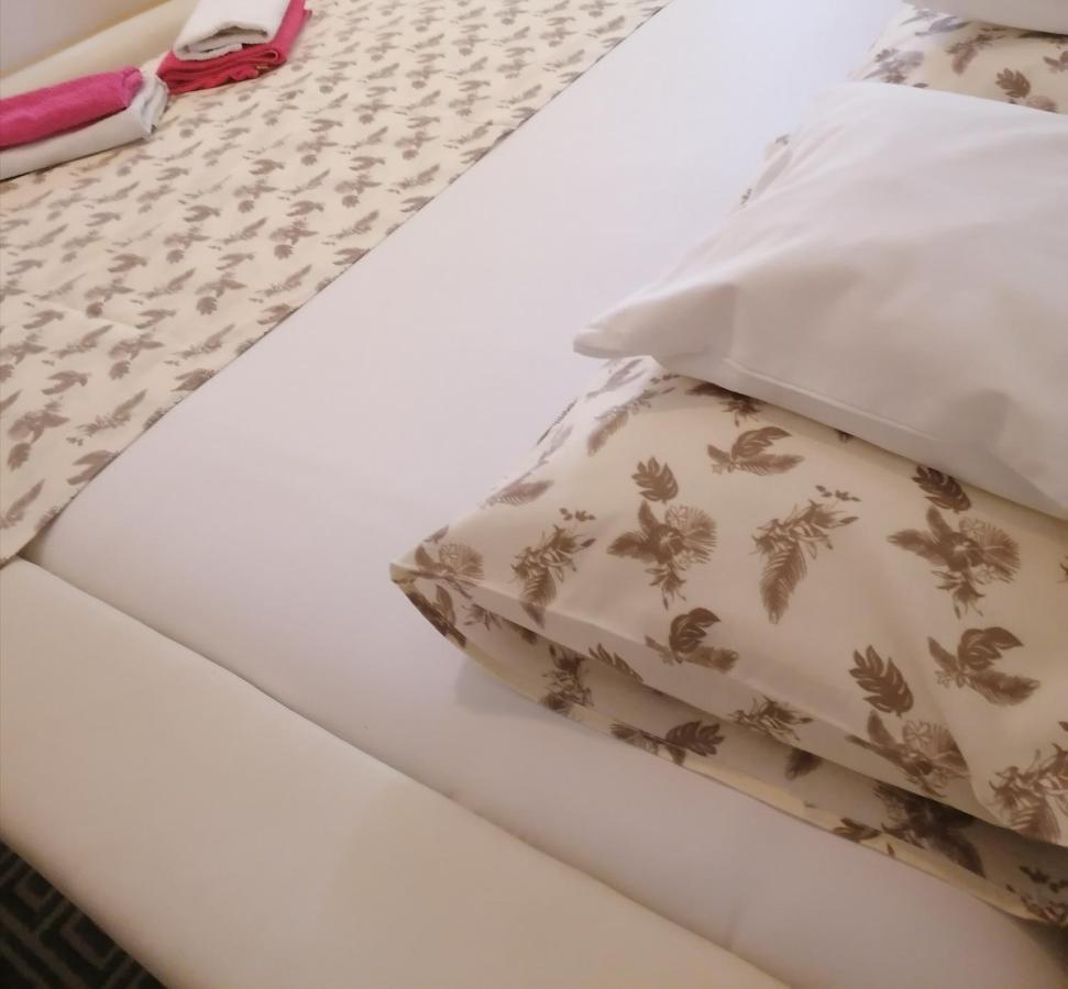 Apartman Centar 쿠르셰바츠 외부 사진