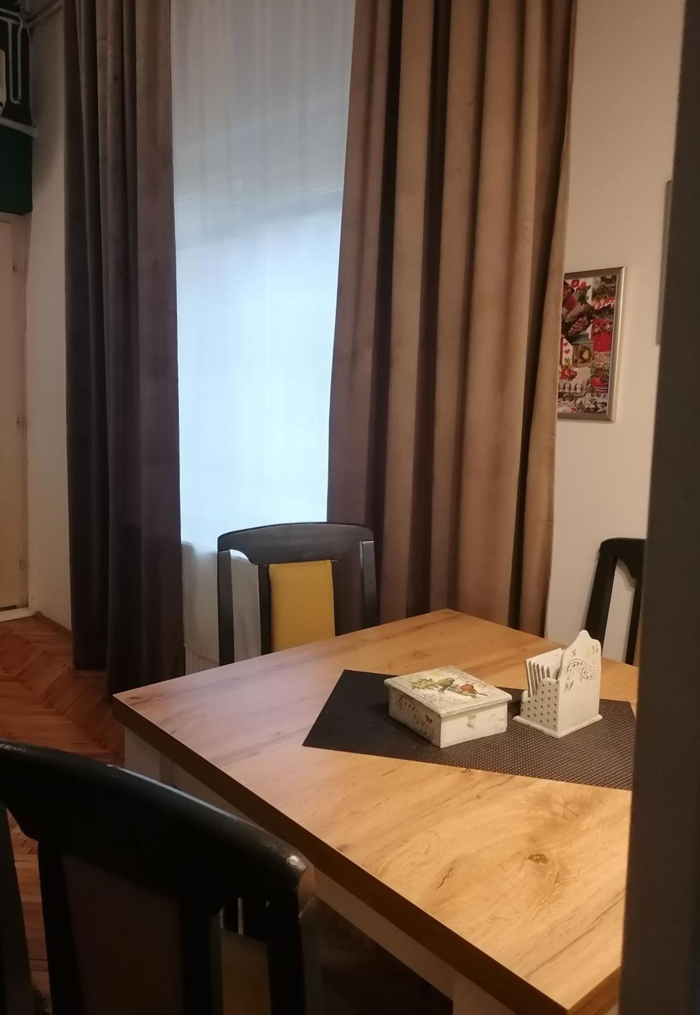 Apartman Centar 쿠르셰바츠 외부 사진